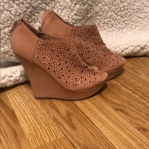 Bamboo wedges